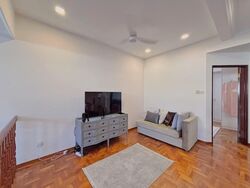 Loyang Villas (D17), Terrace #576356191